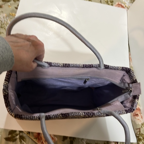 The Sak Handbag - Picture 4 of 12